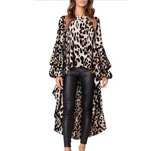 Loose lotus leaf cocktail top